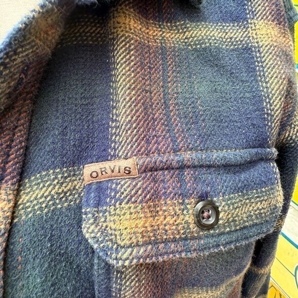 Orvis Plaid Button-Up Flannel Shirt Jacket - Picture 2 of 6